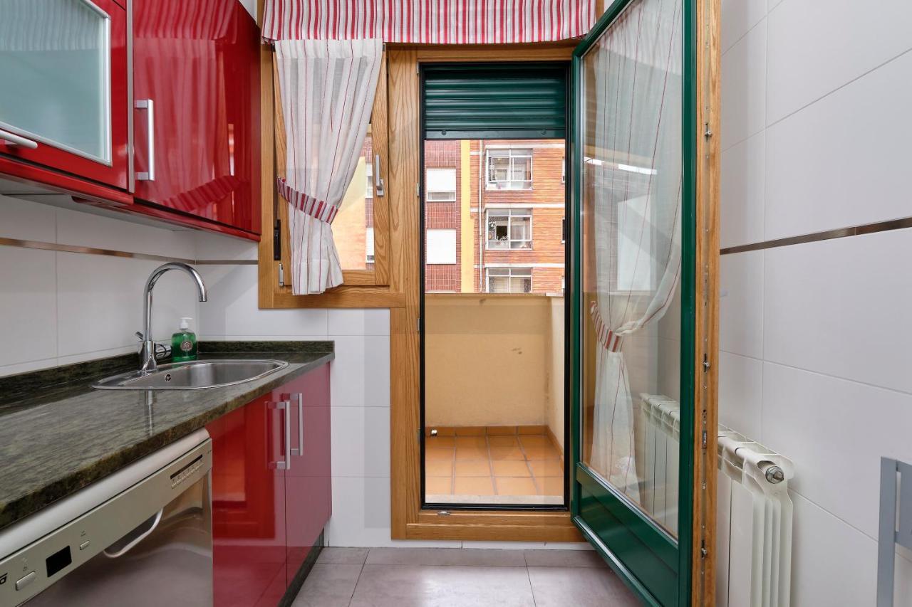 Apartamento Candelaria - Lujo A Un Paso Del Centro Овьедо Экстерьер фото